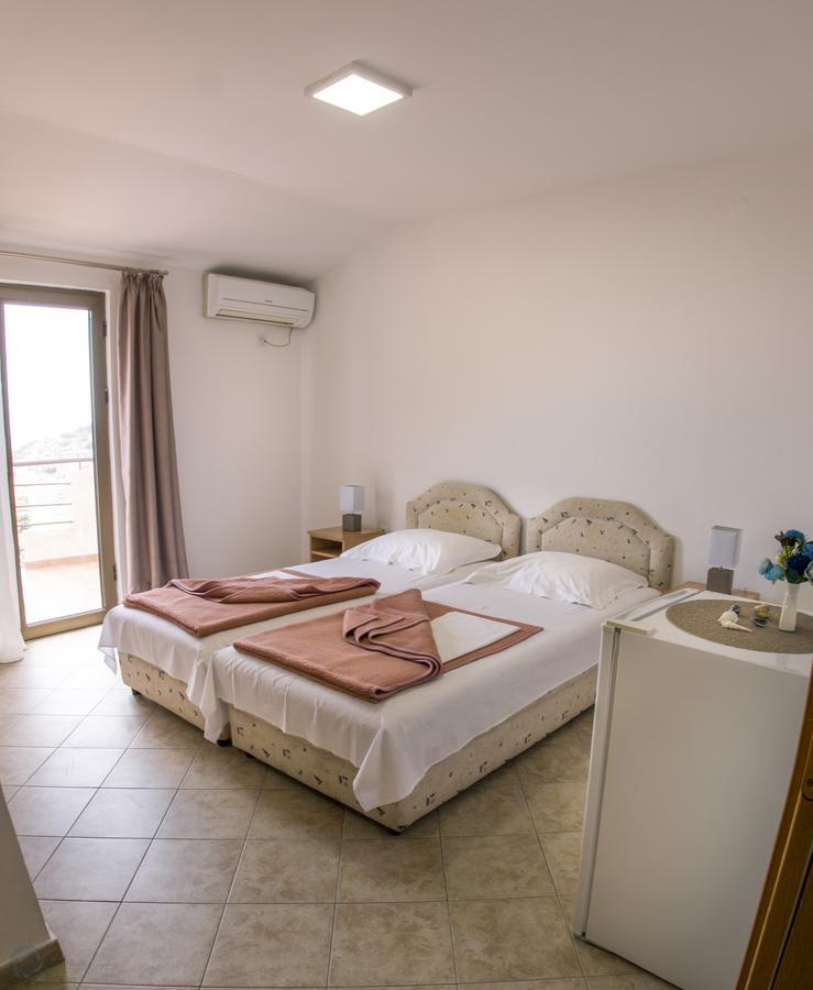 Matej Apartment Budva Bagian luar foto